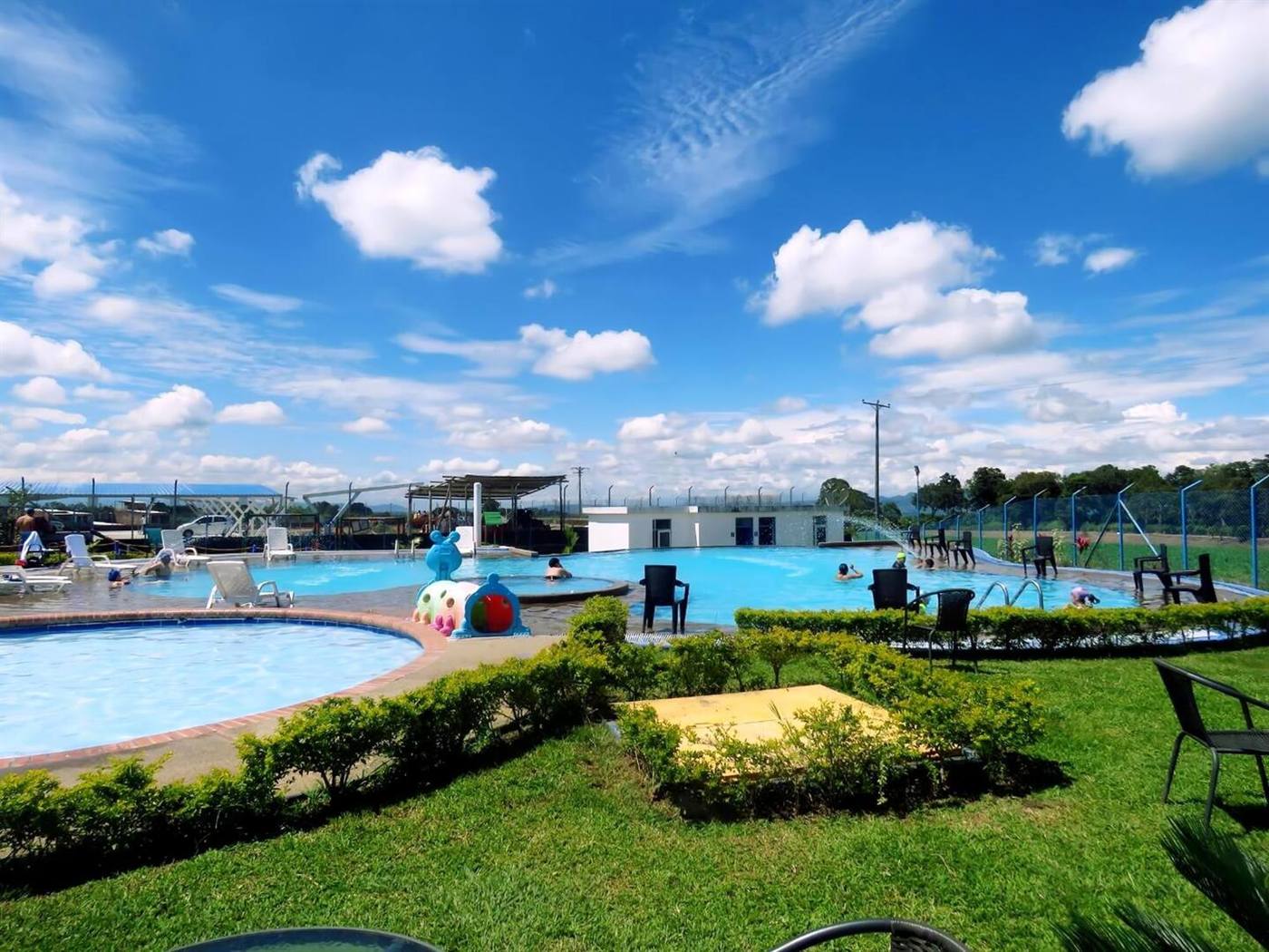 Bernal & Arias Suites — Montenegro, Quindío